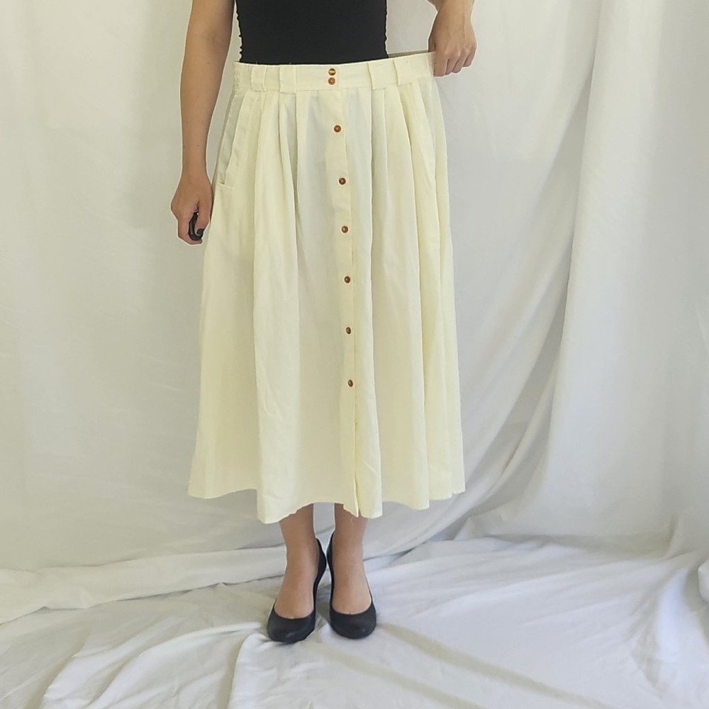 90s Ivory Button Down Skirt - Picture 4 of 5